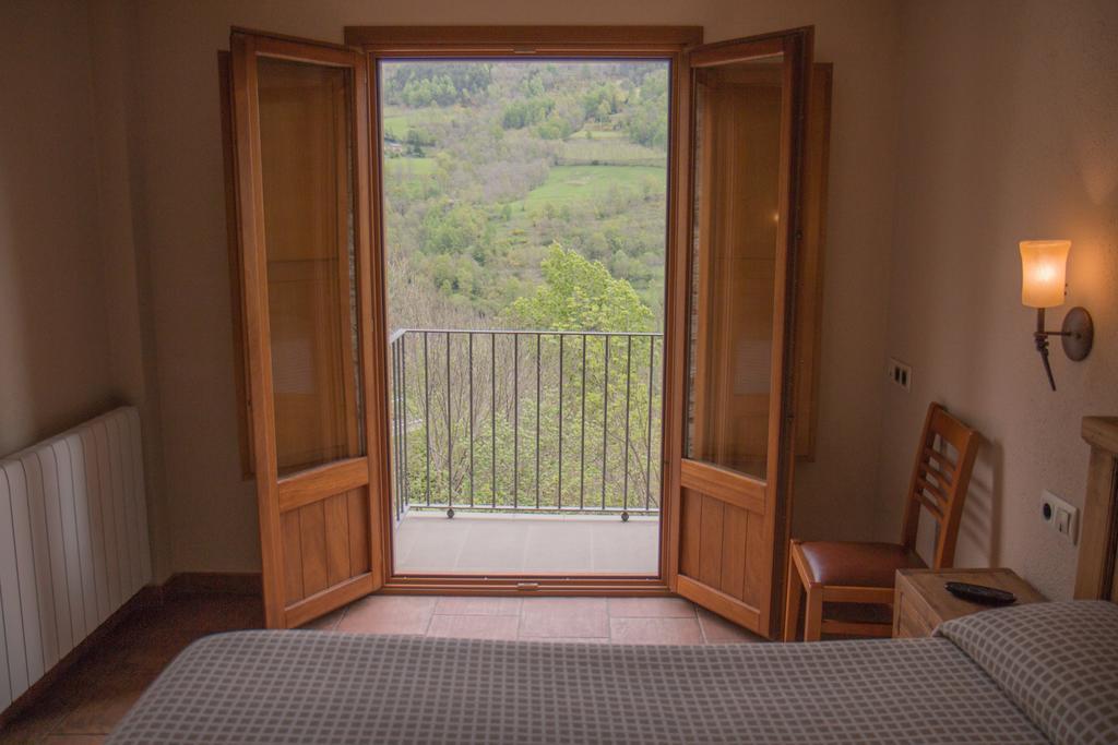 Hostal Les Roquetes Queralbs Εξωτερικό φωτογραφία