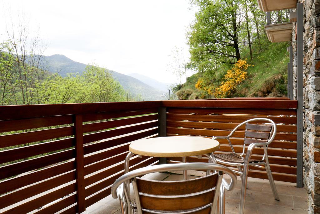 Hostal Les Roquetes Queralbs Εξωτερικό φωτογραφία