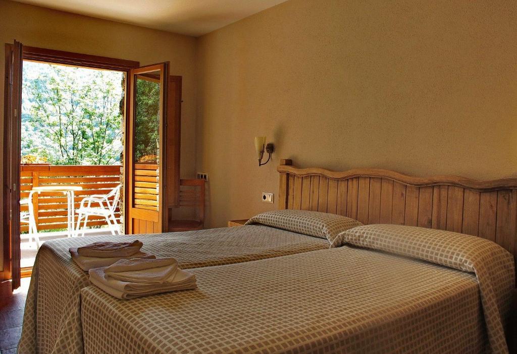 Hostal Les Roquetes Queralbs Δωμάτιο φωτογραφία